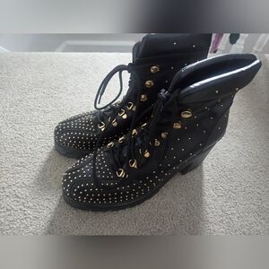 L'intervalle Leather Studded Tie Up Boots